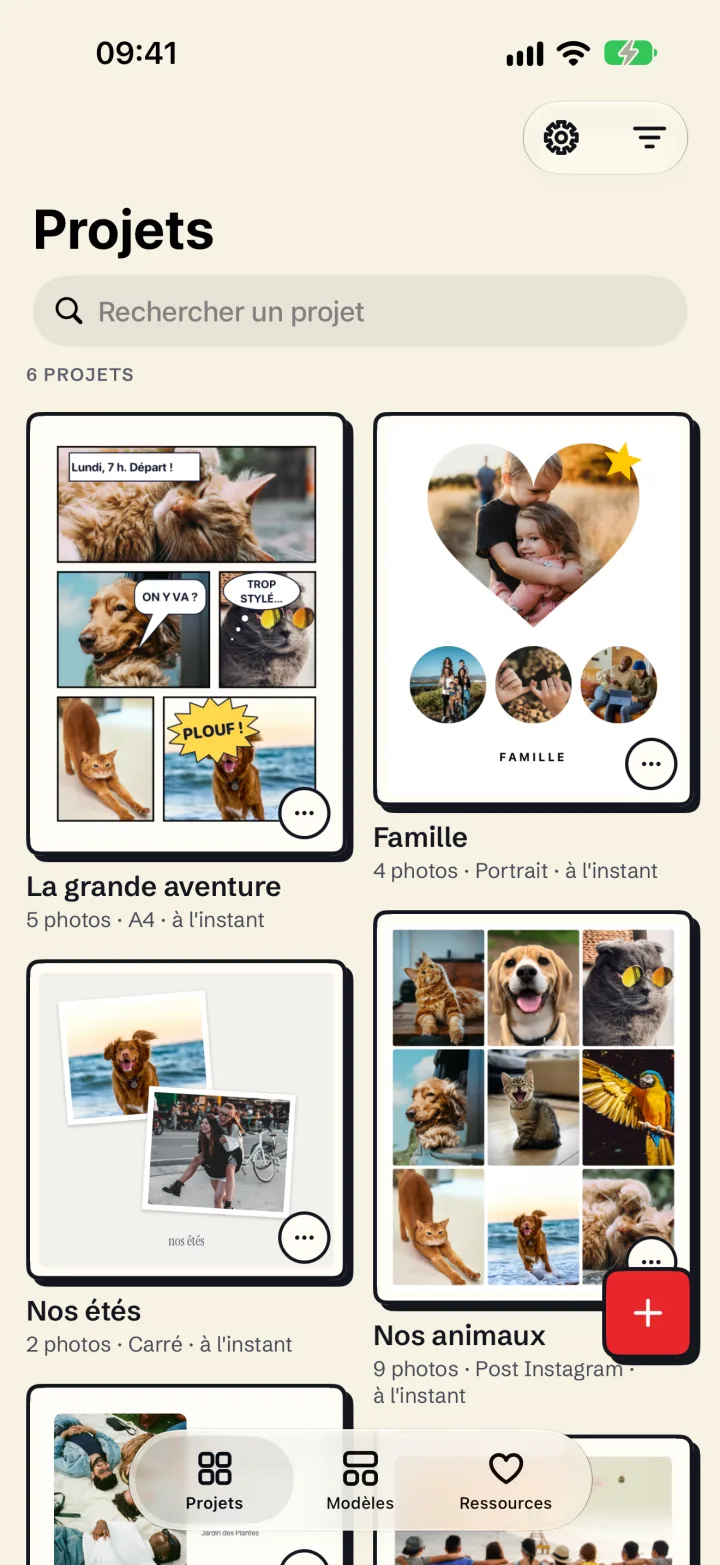 La bibliothèque de projets Mosaira sur iPhone : une planche de BD, un collage en cœur et une grille d'animaux